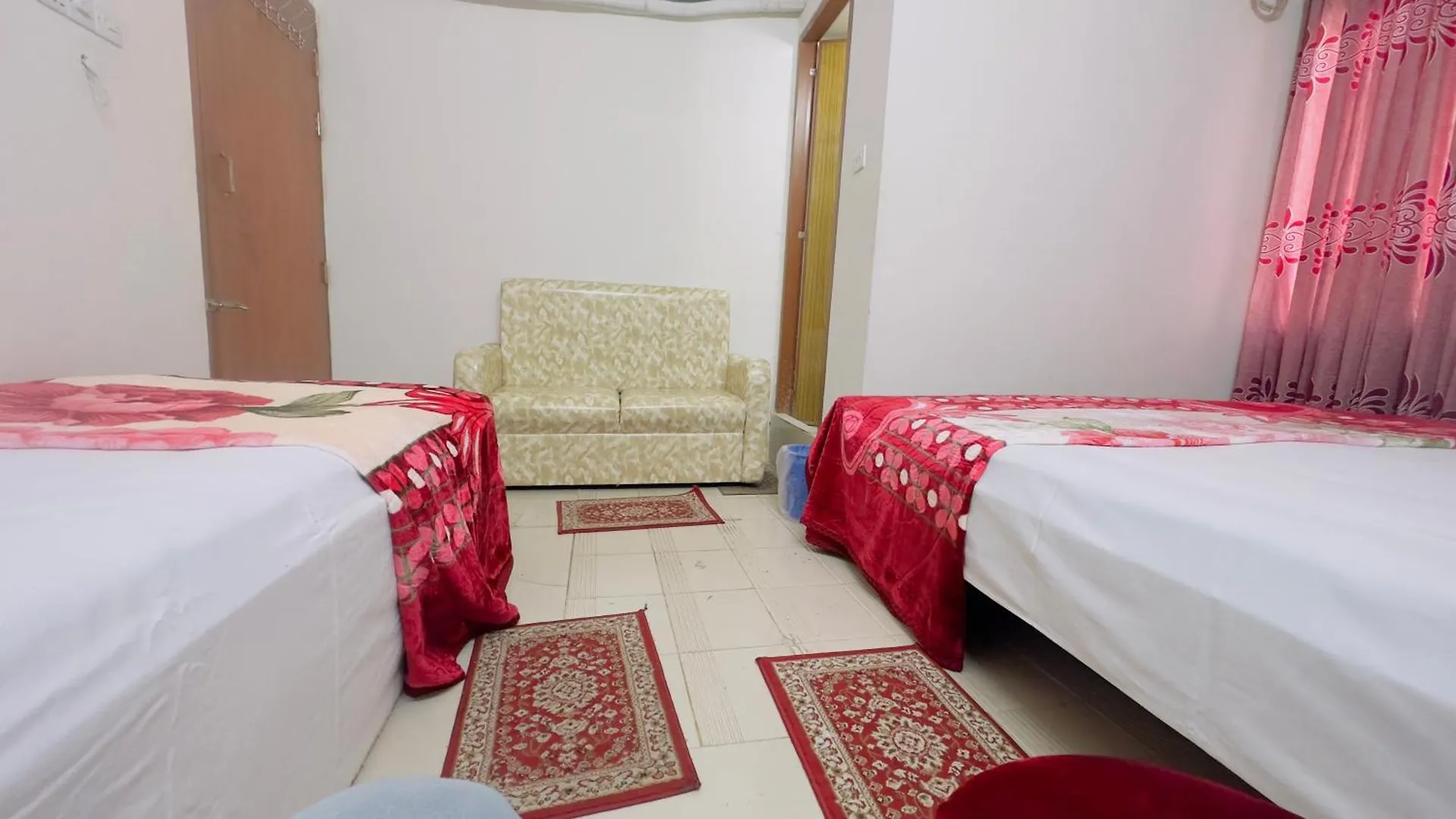 Hotel Rose Garden Palace Residential Dhaka 2*,